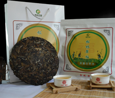 松林翠柏白茶饼